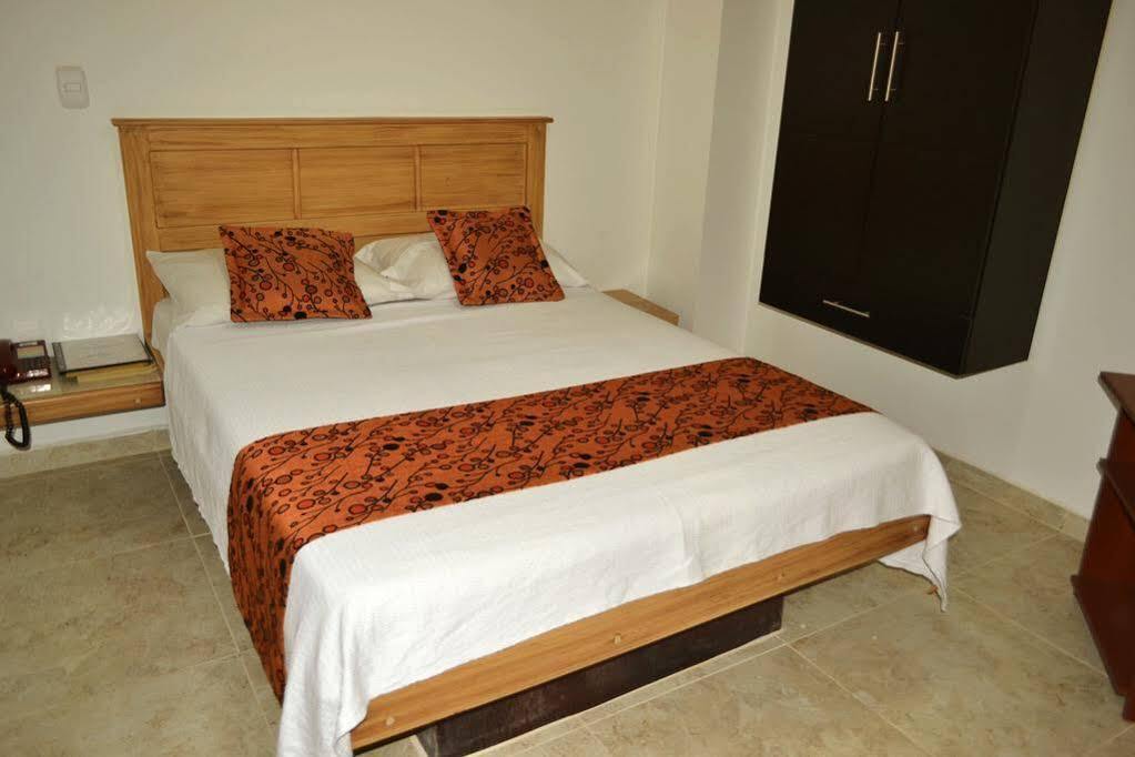 Hotel Riviera Plaza Bucaramanga Exteriör bild